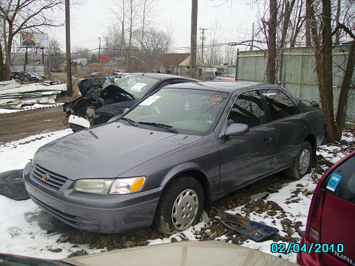 Welcome to Universal Joint Auto Wrecking, Inc.